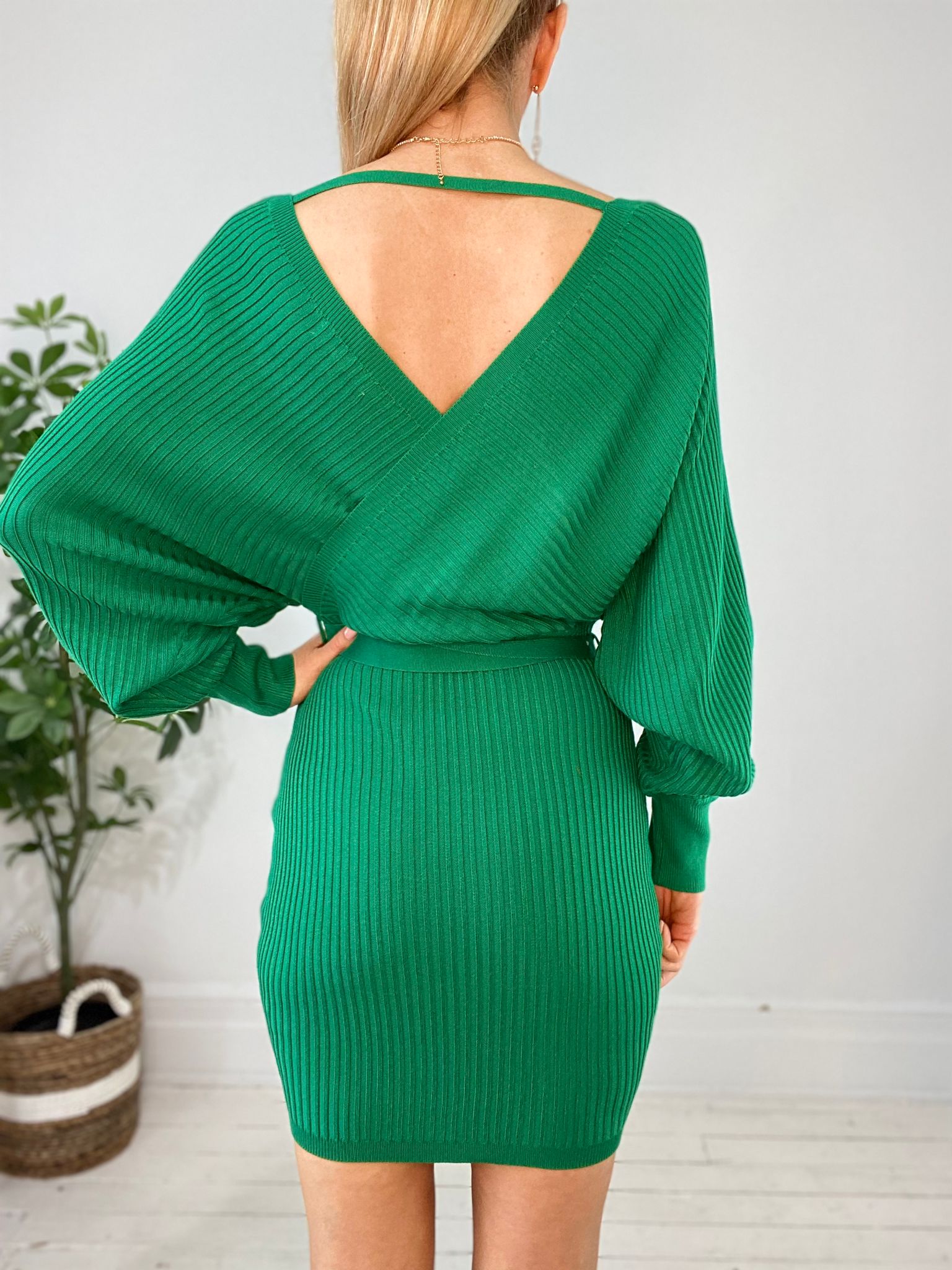 8230123 DRESS