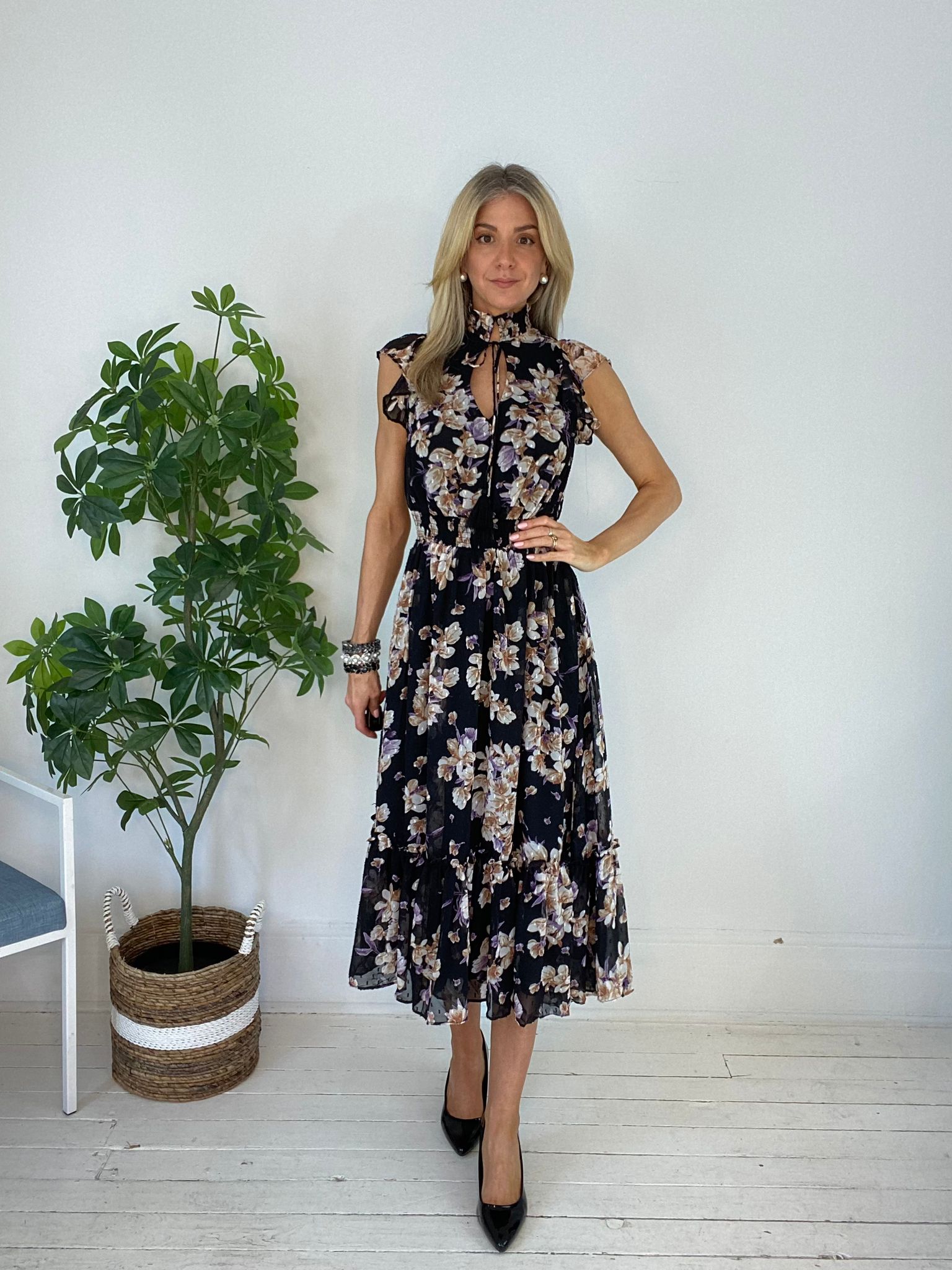 8230089 DRESS