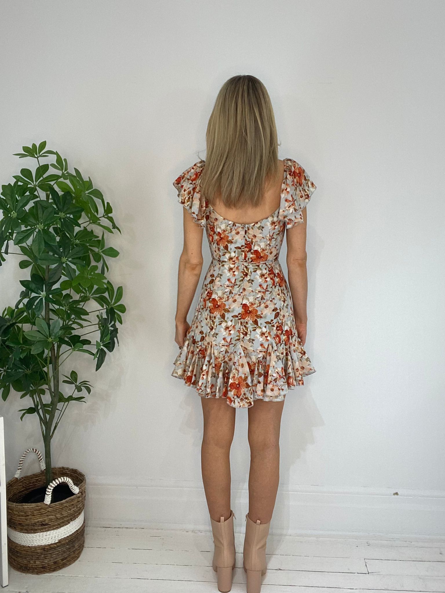 8230012 DRESS
