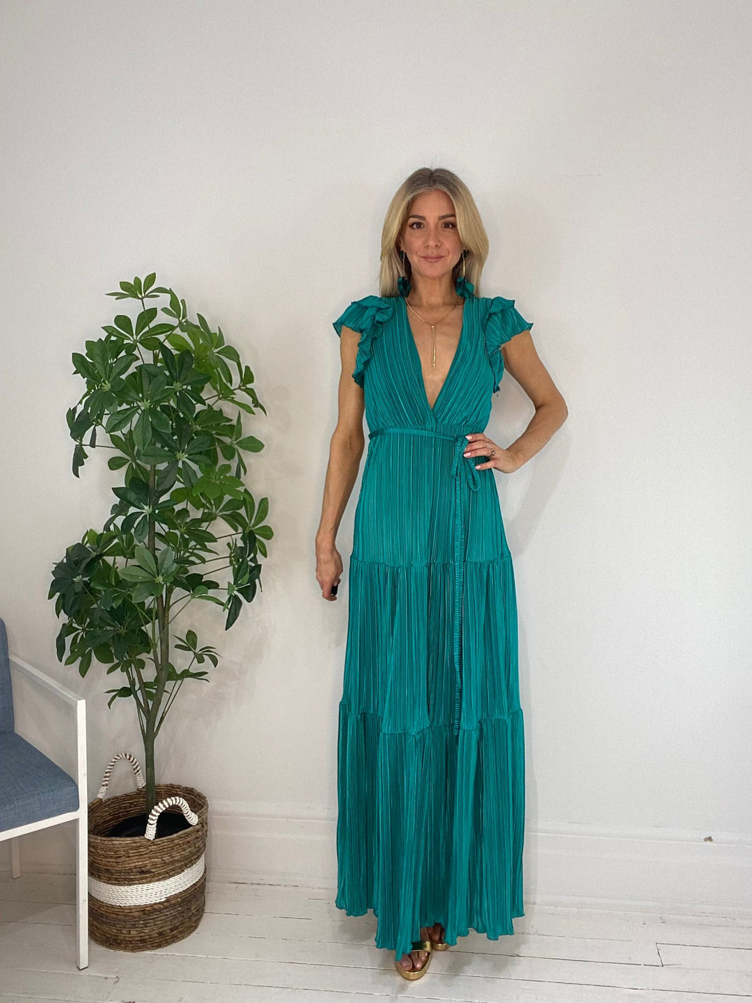 8230201 DRESS