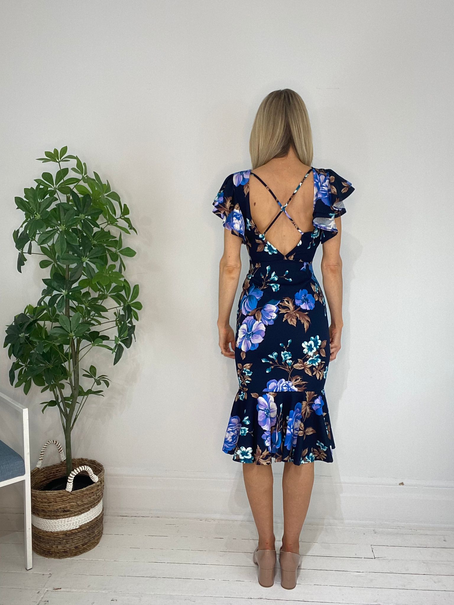 8230199 DRESS