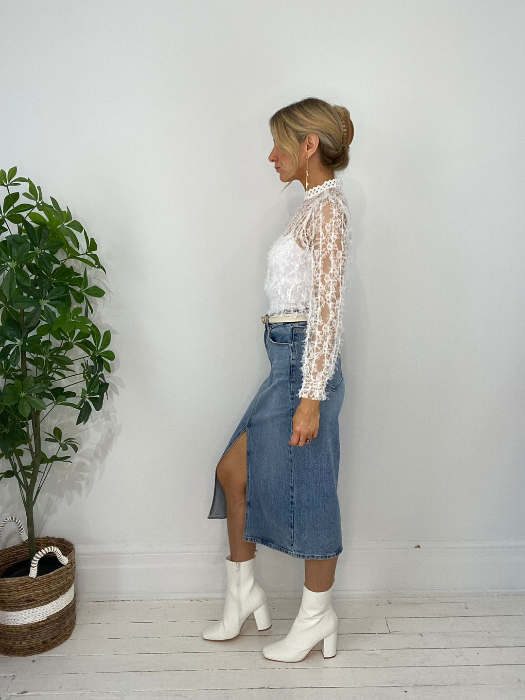 8230216 TOP