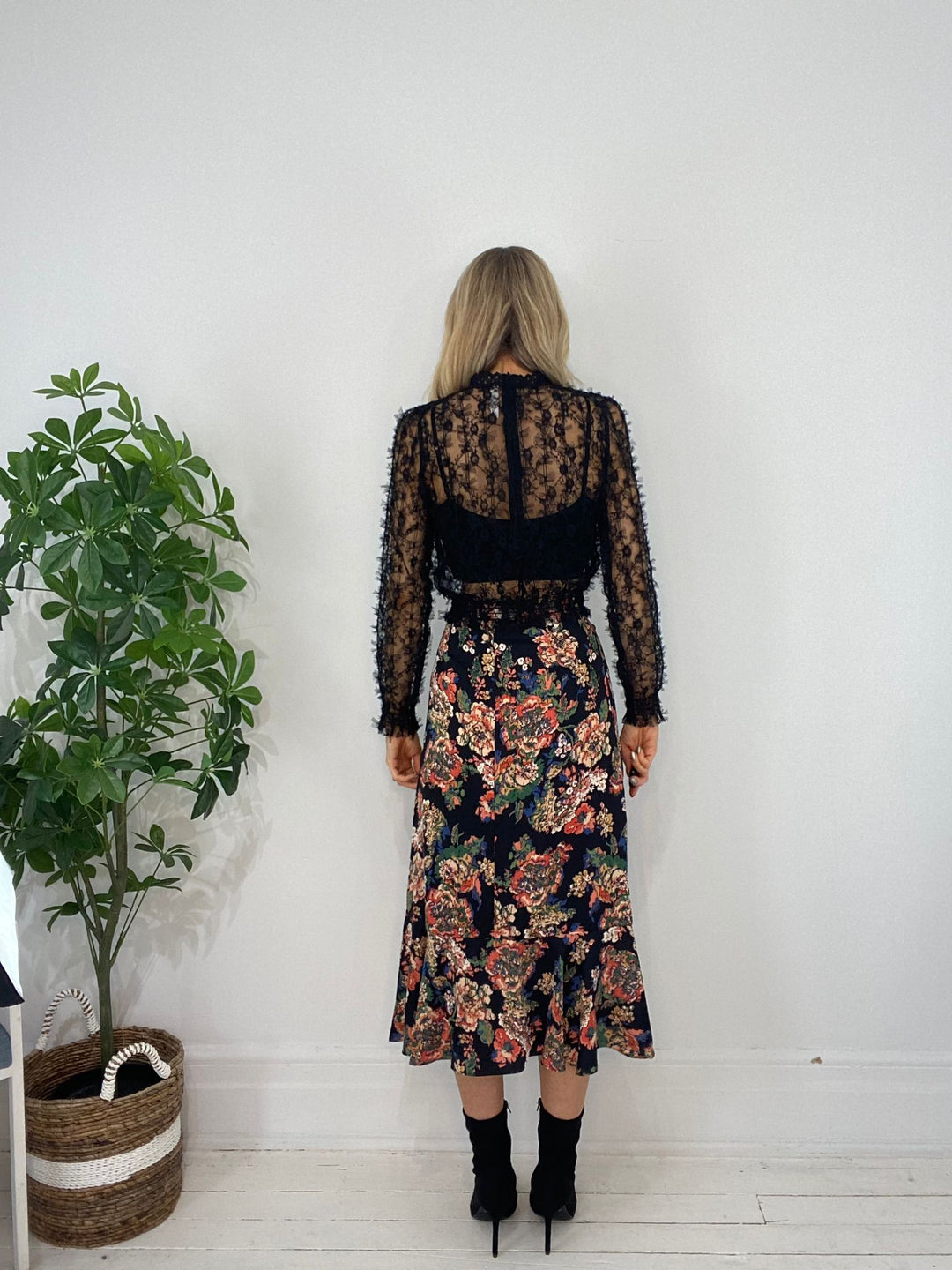 8230167 SKIRT