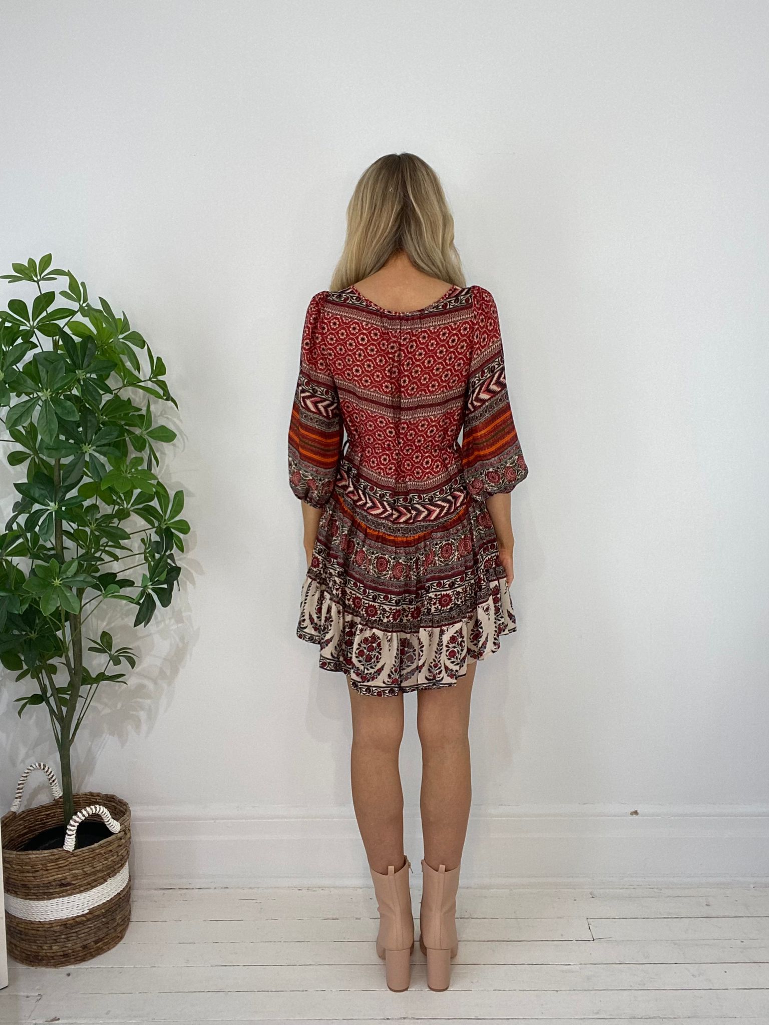 8230016 DRESS