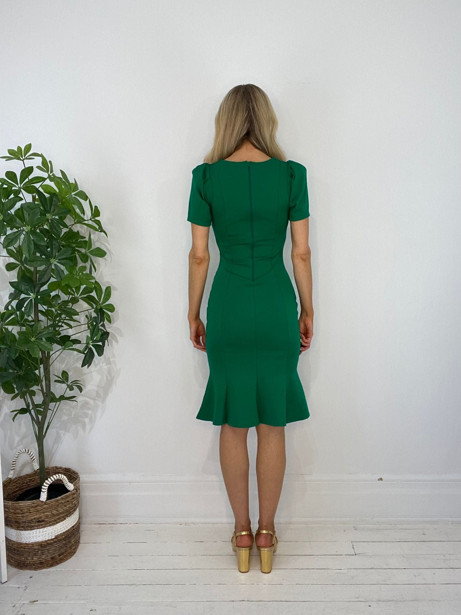 8230033 DRESS