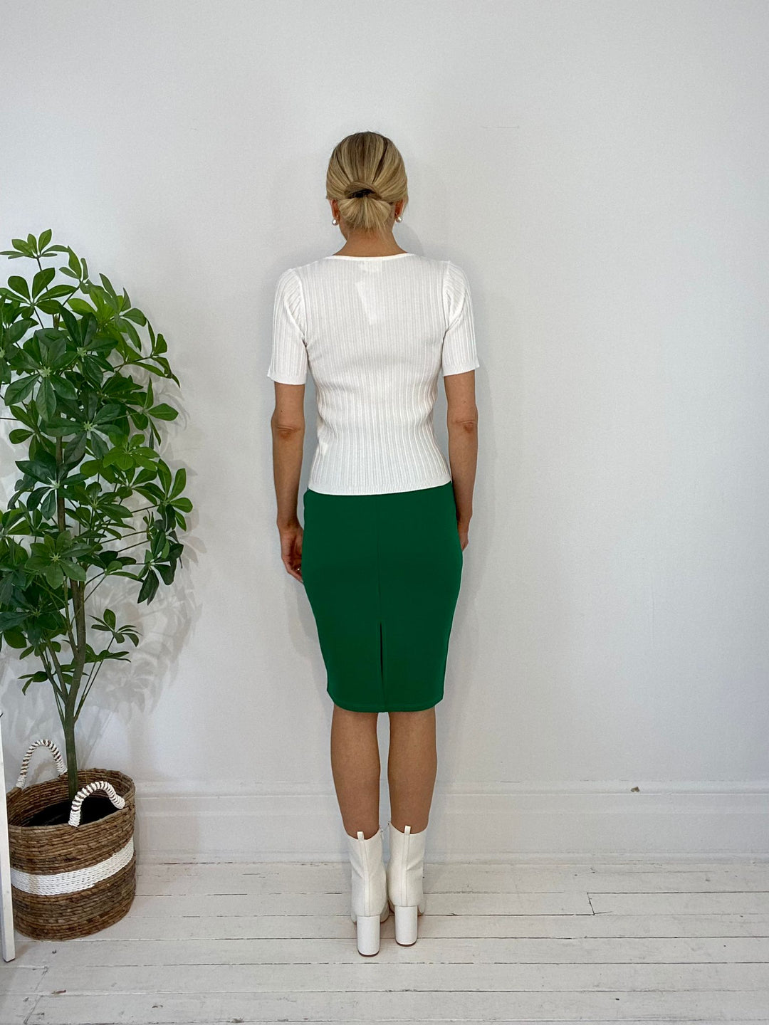 8230045 TOP