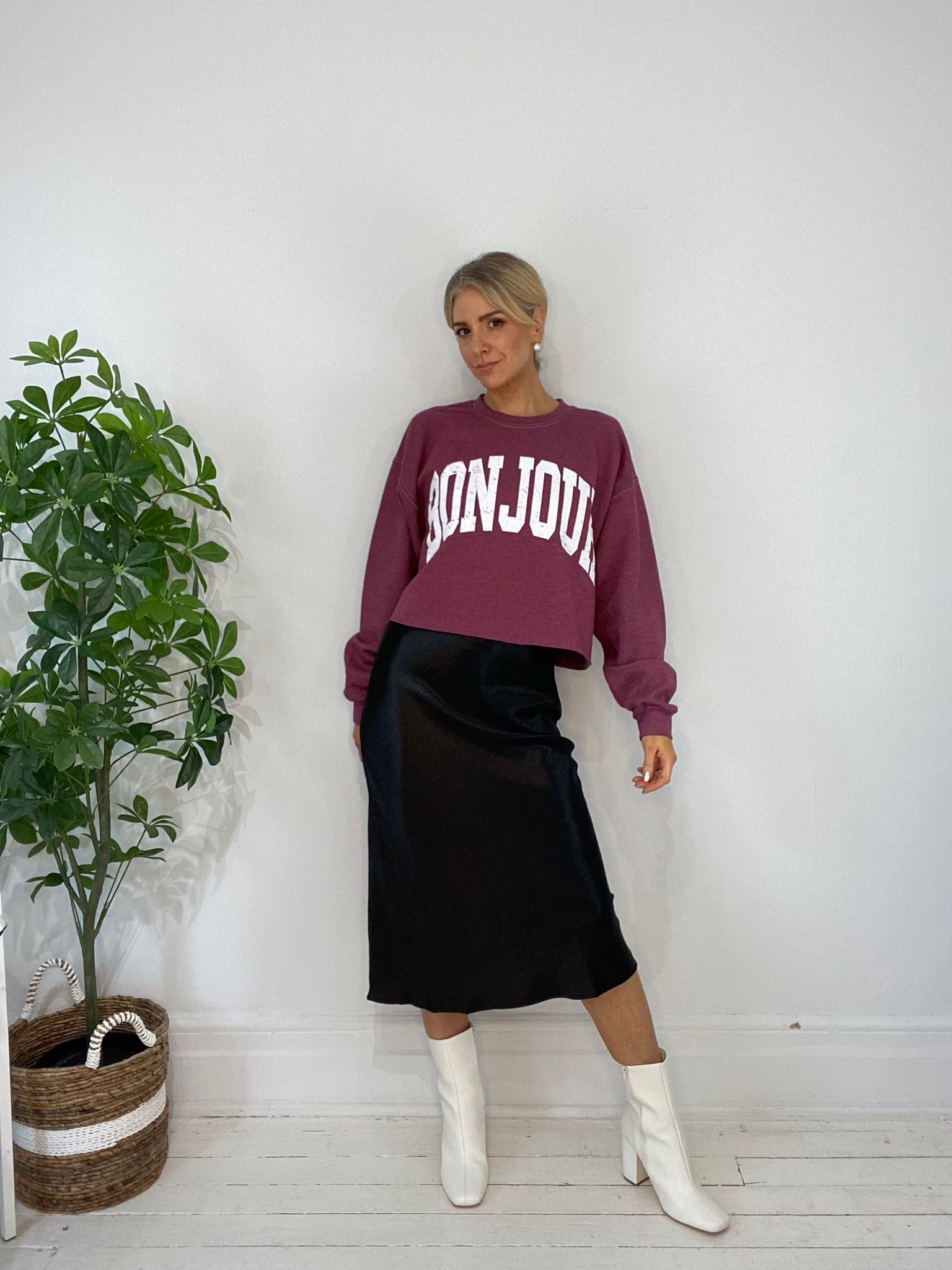 8230237 SWEATER