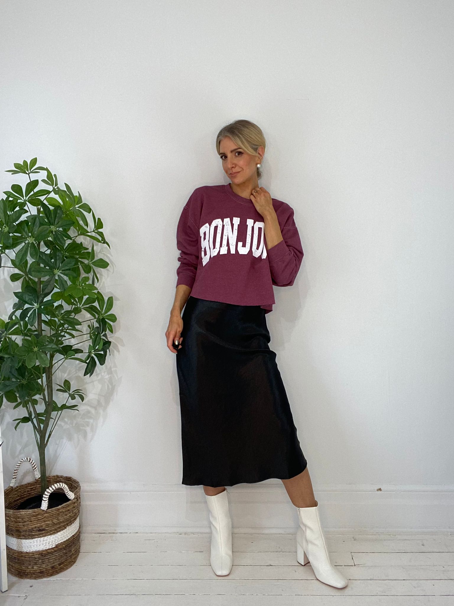 8230237 SWEATER