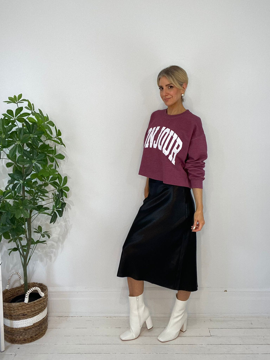 8230237 SWEATER