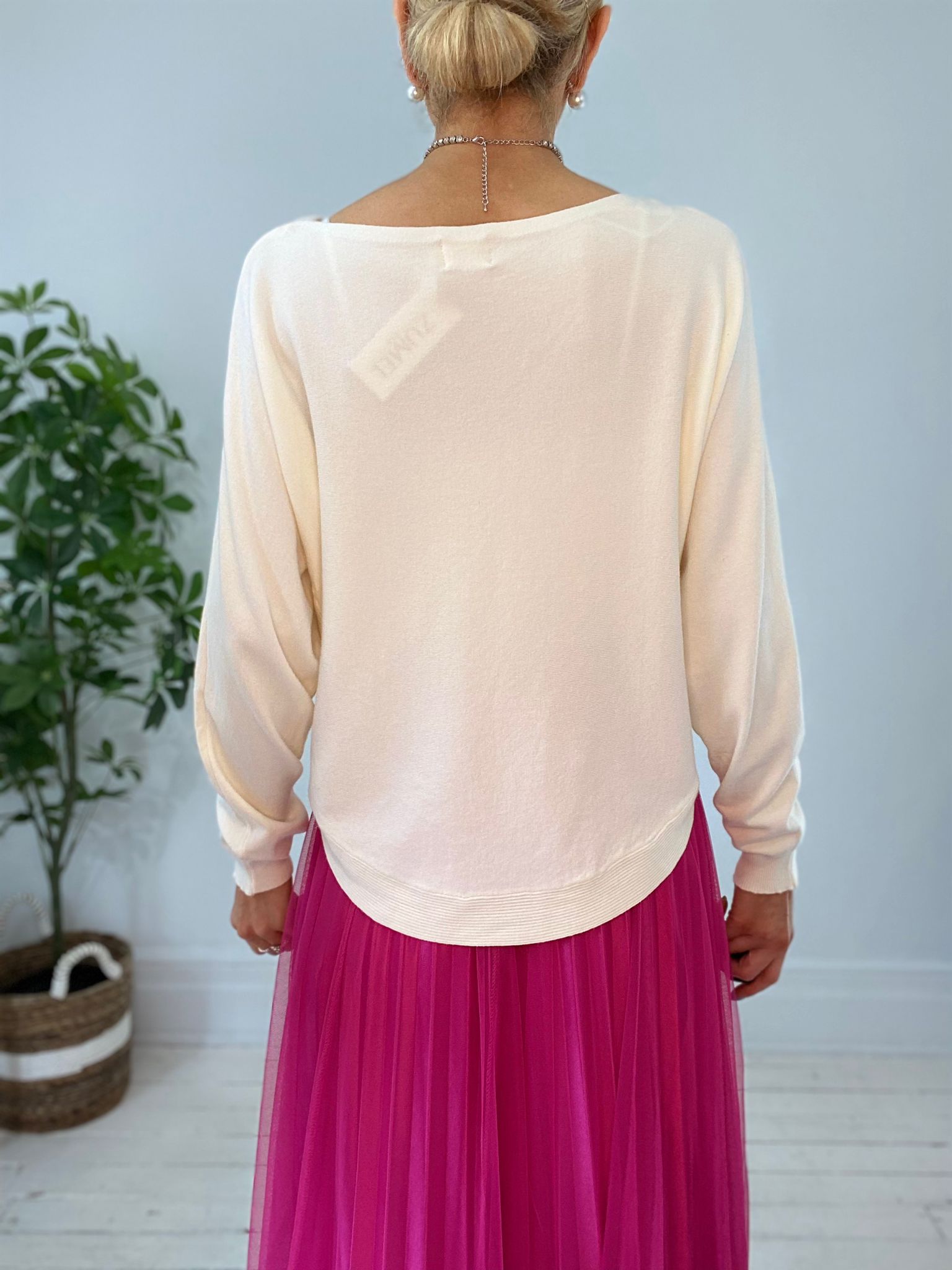 8230041 SWEATER