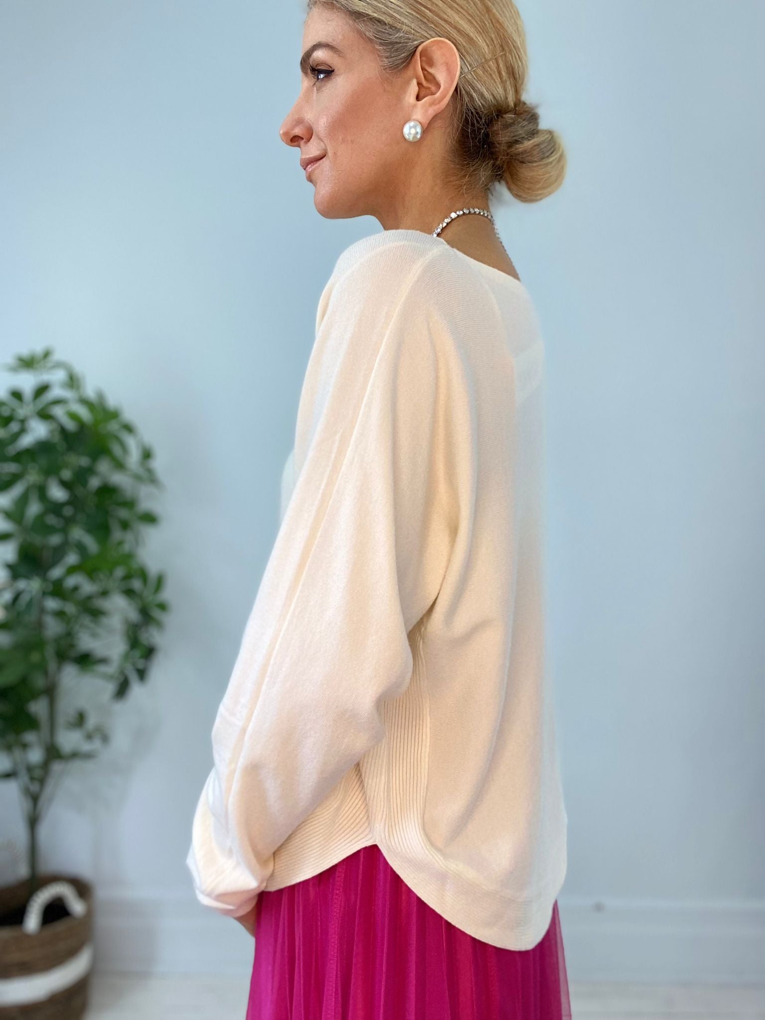 8230041 SWEATER