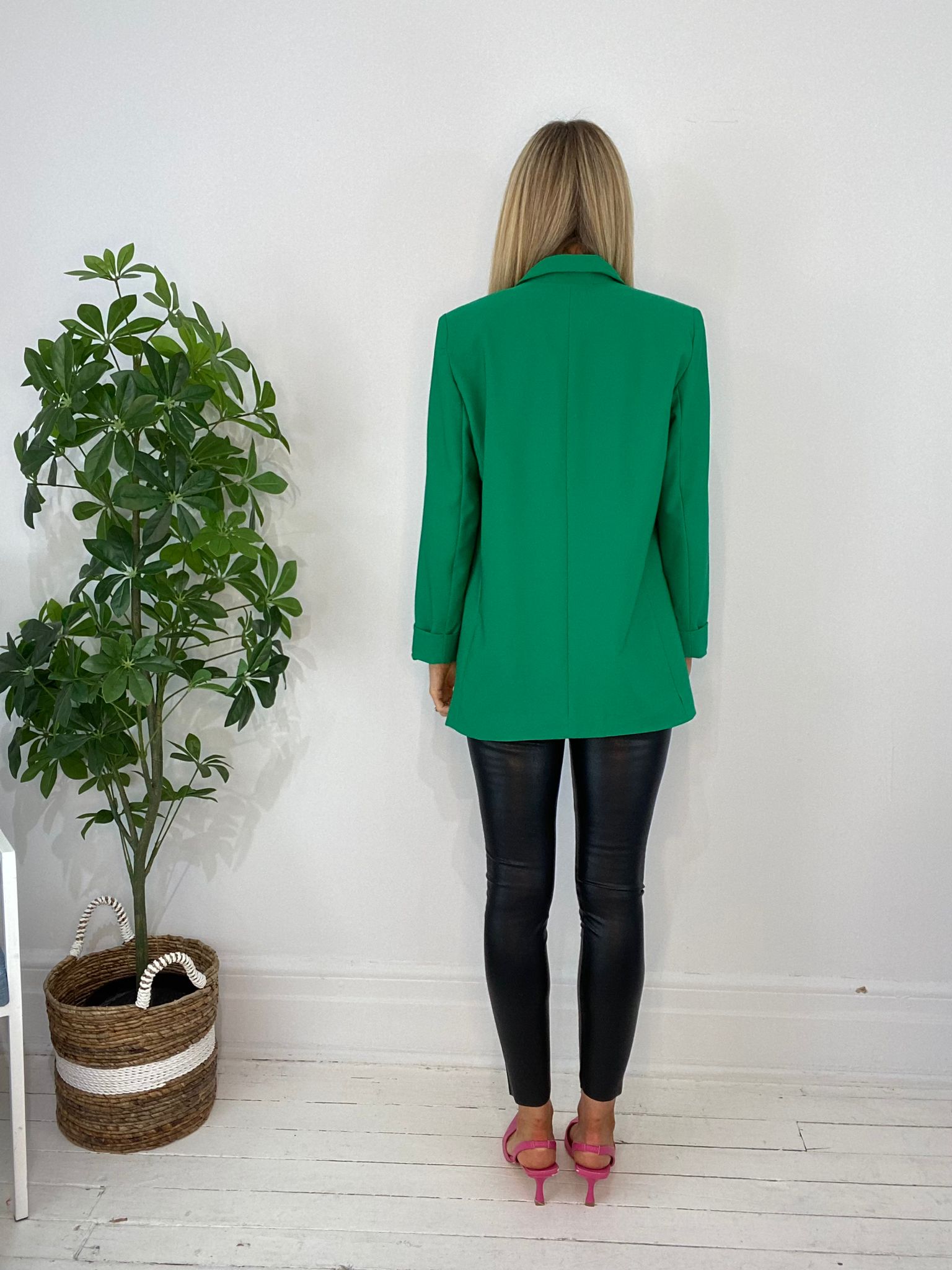 8230122 BLAZER