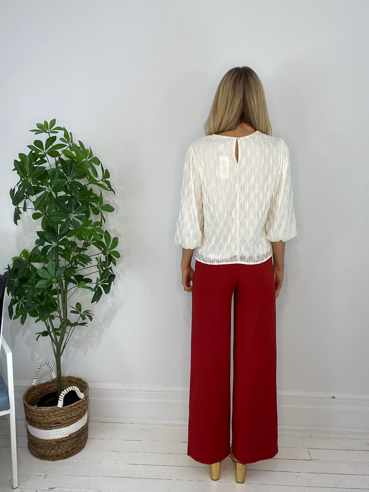 8230164 TOP