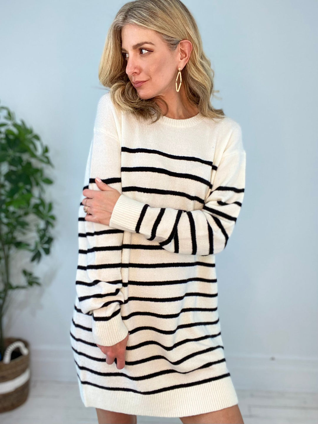 8230061 SWEATER DRESS