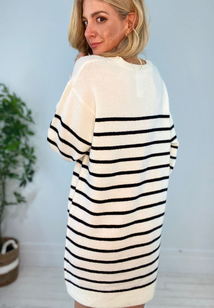8230061 SWEATER DRESS