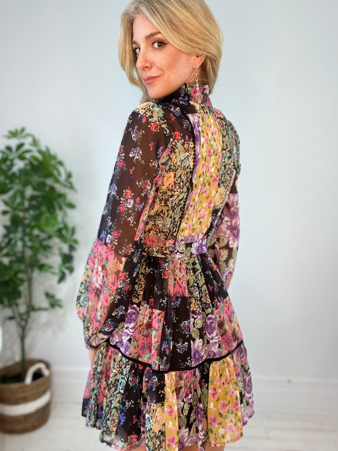 8230094 DRESS