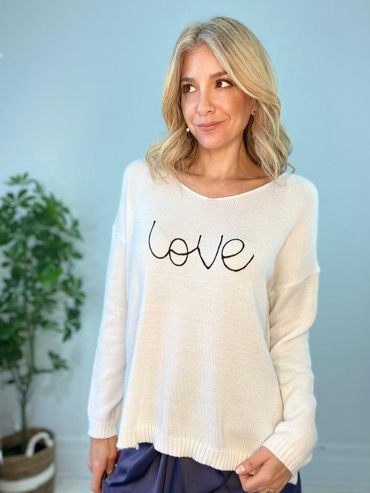 8230138 SWEATER