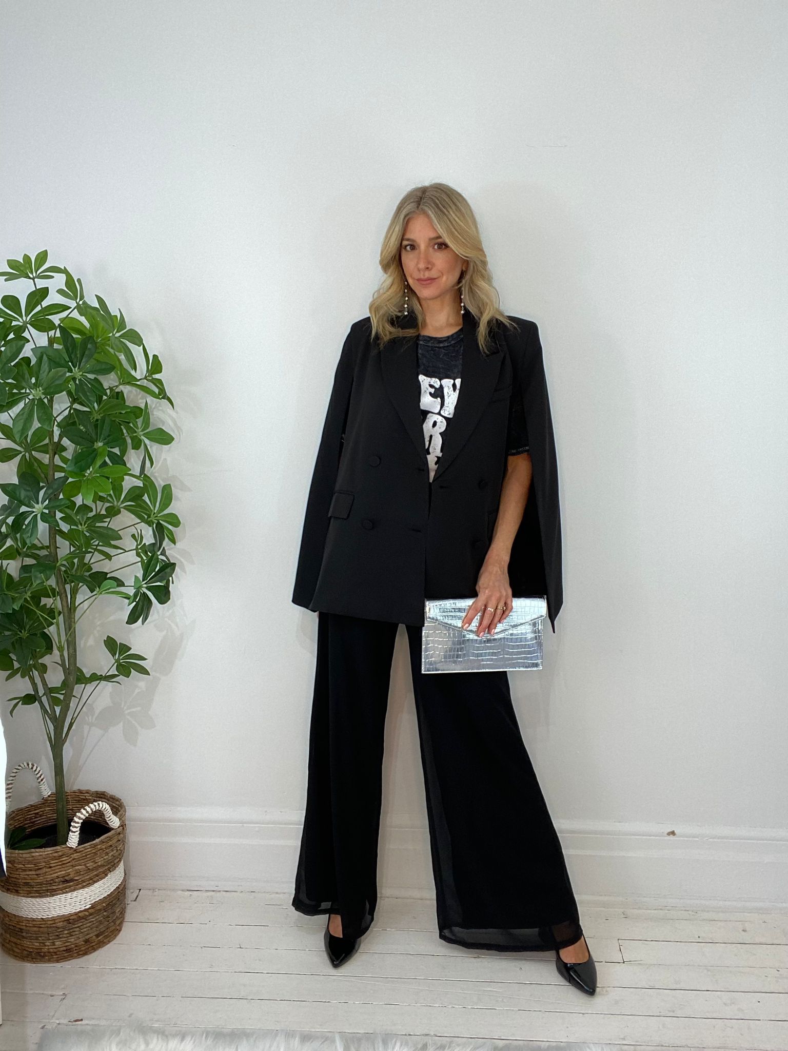 8230150 CAPE BLAZER