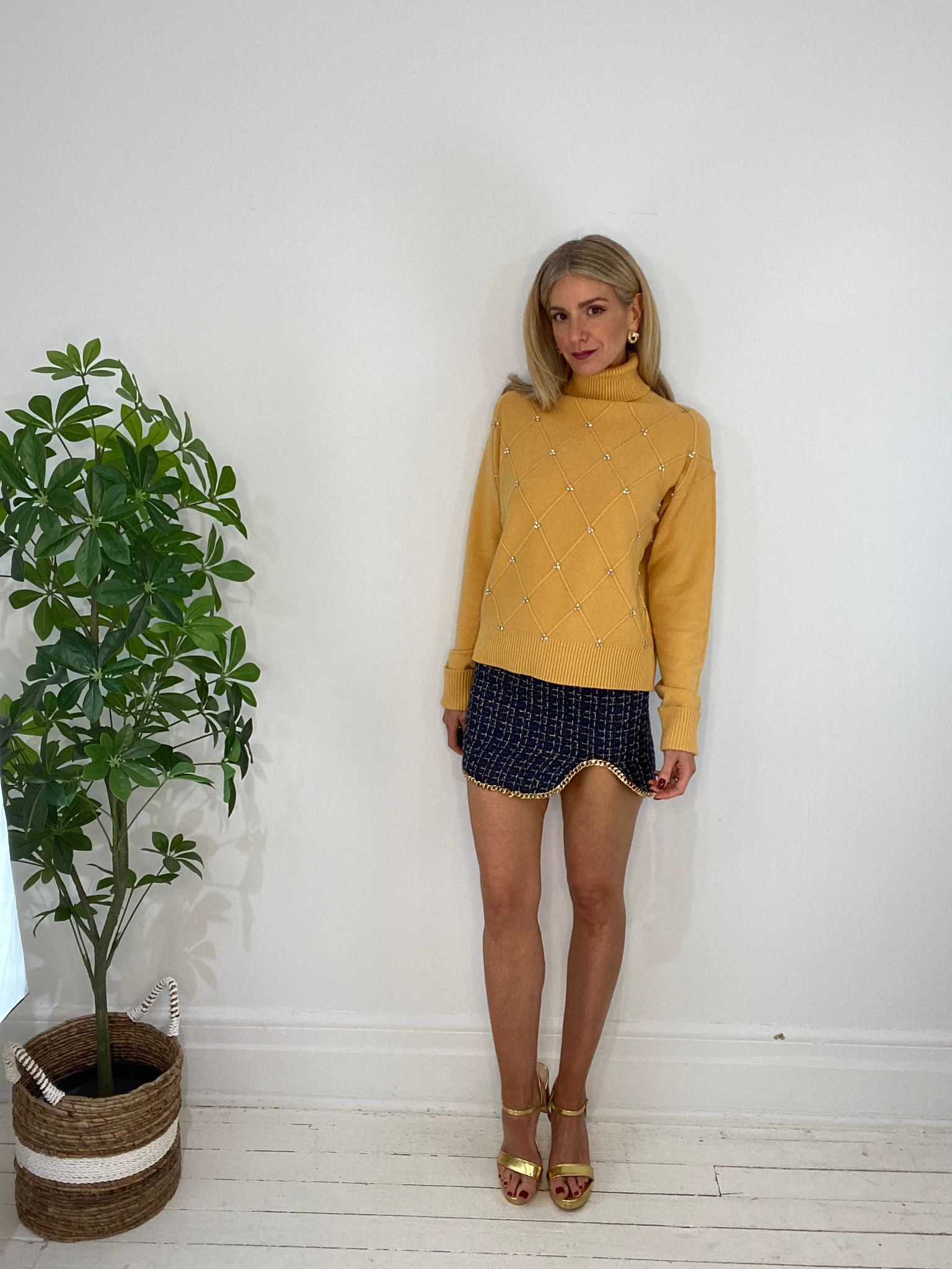 11230096 SWEATER