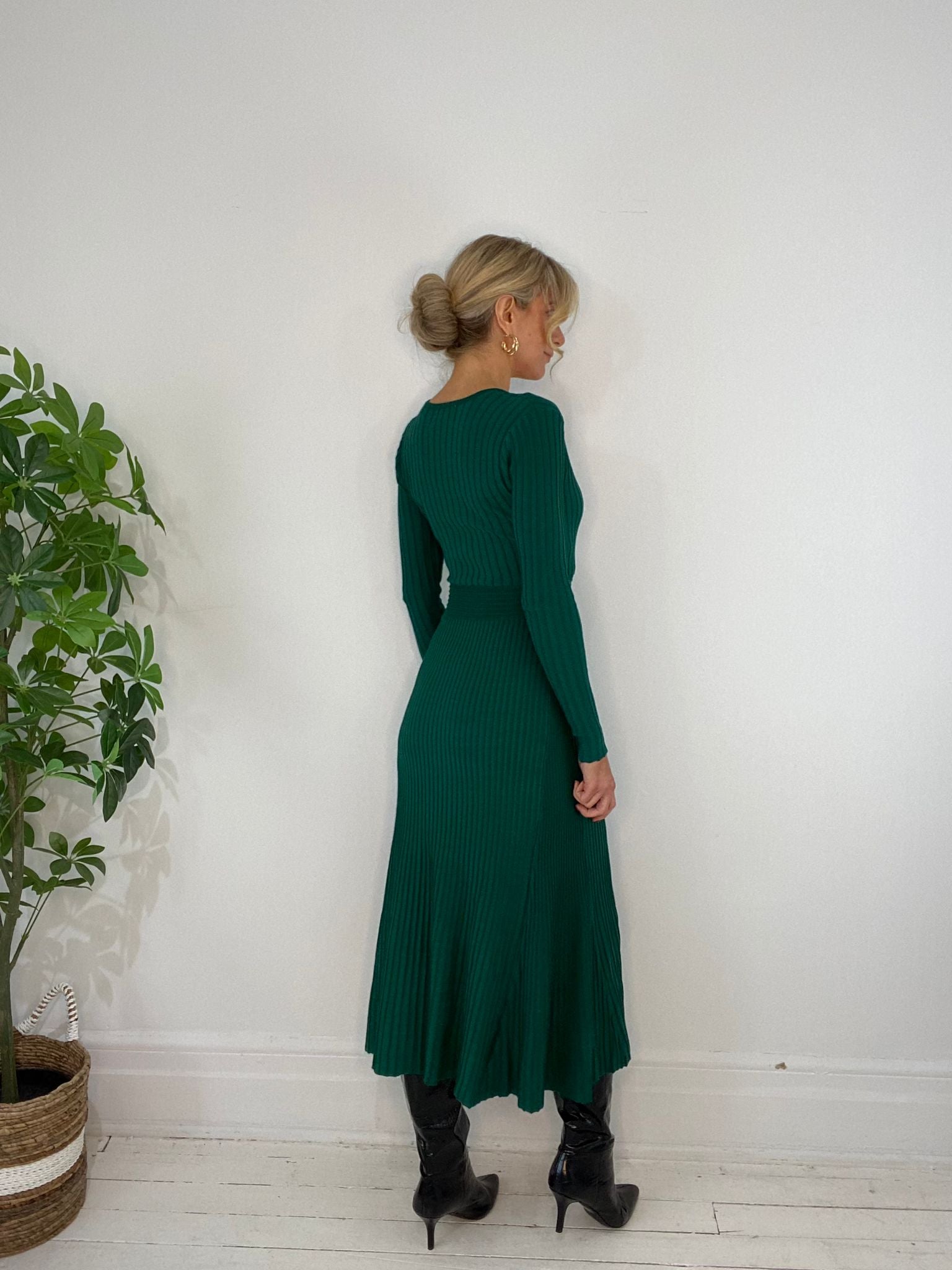 11230046 DRESS