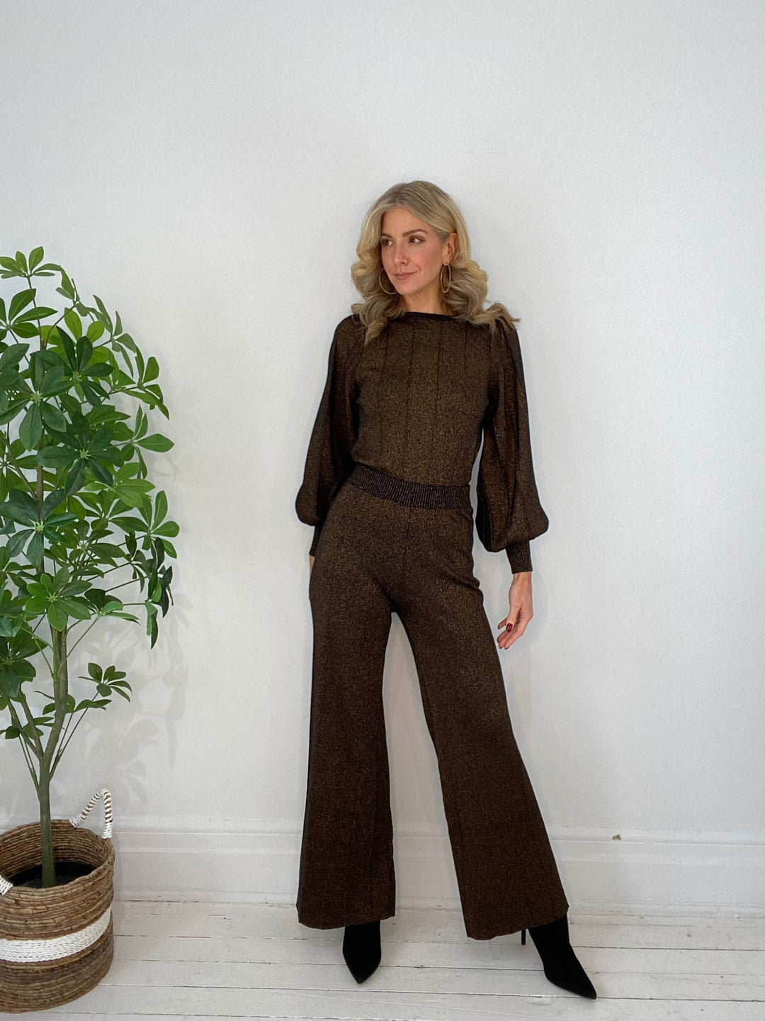 11230047 SWEATER