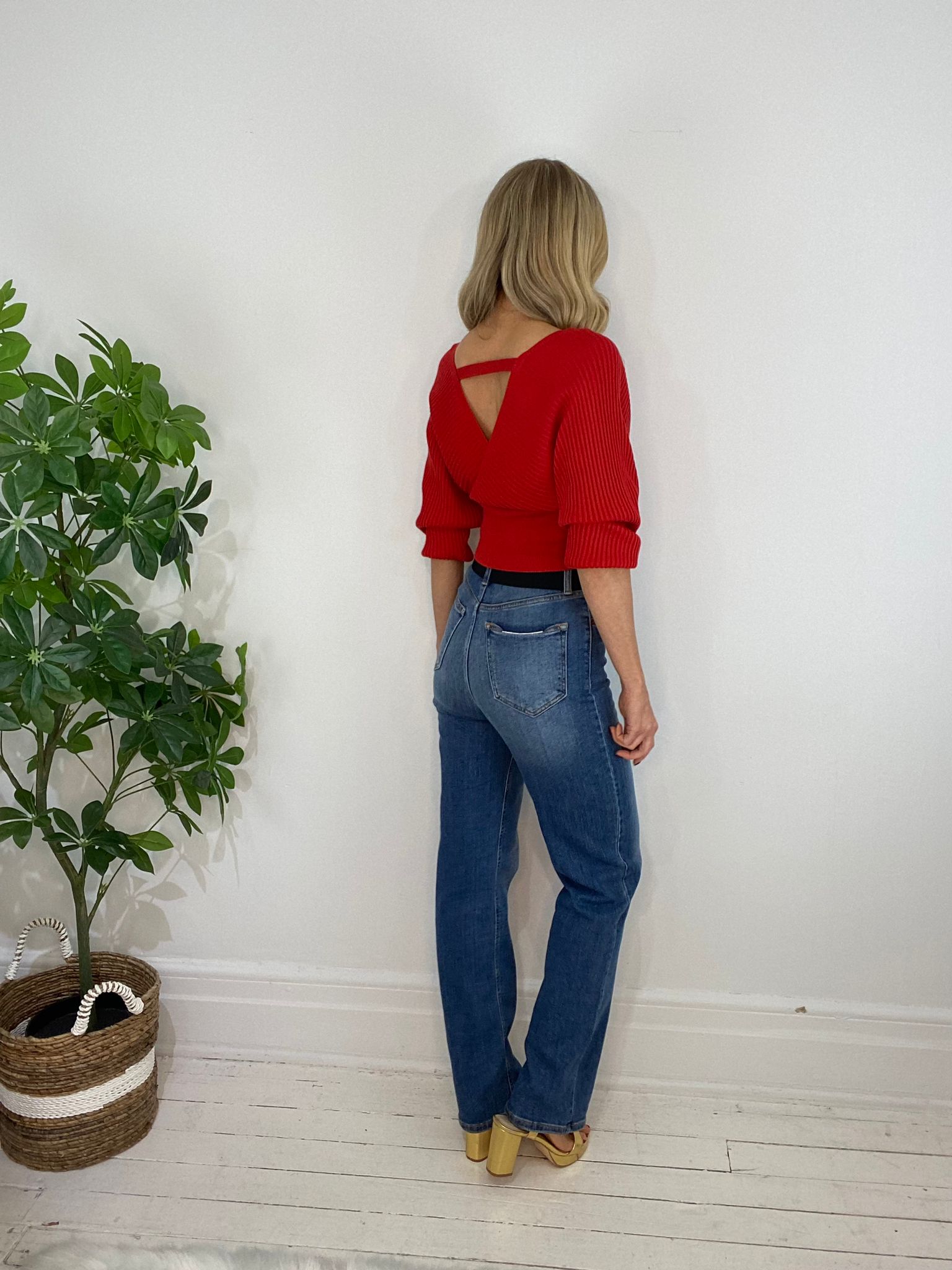 11230124 SWEATER