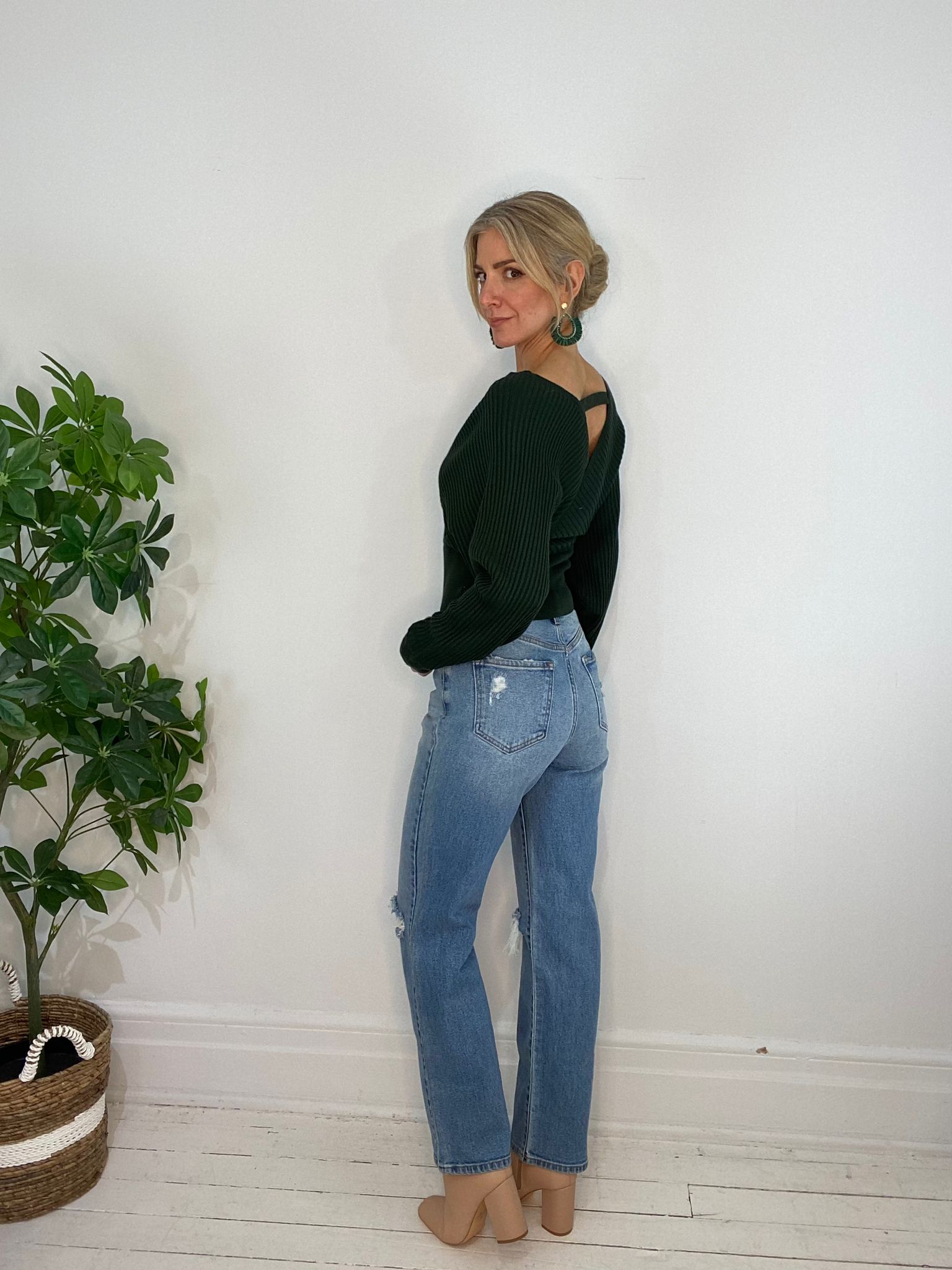 11230123 SWEATER