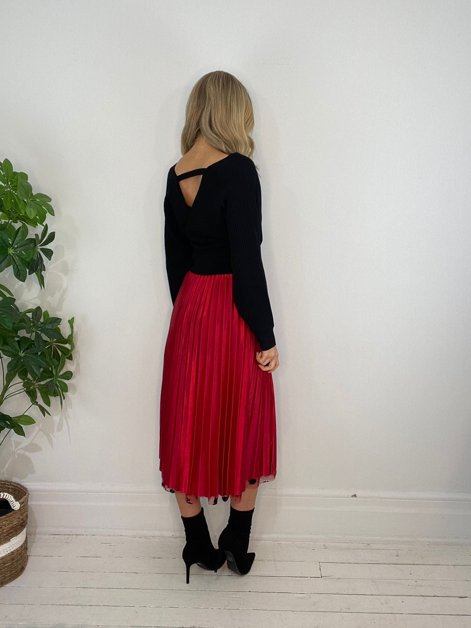 11230137 SKIRT