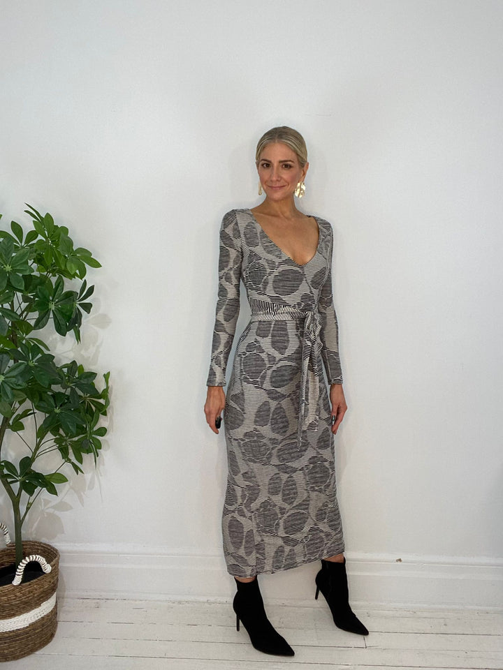 11230009 DRESS