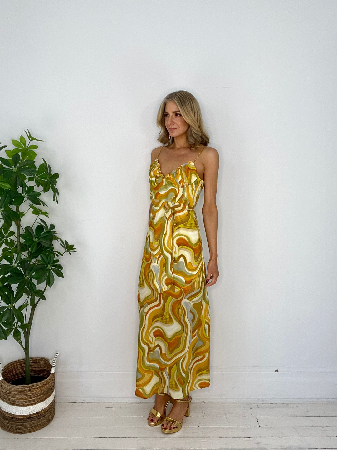 11230104 DRESS