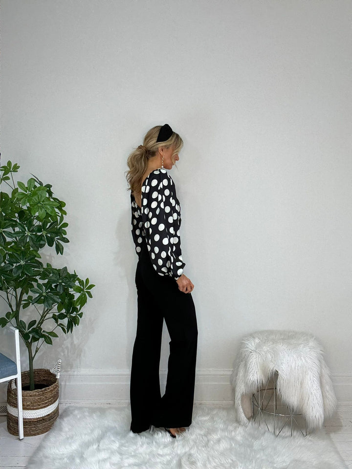 8230087 TOP