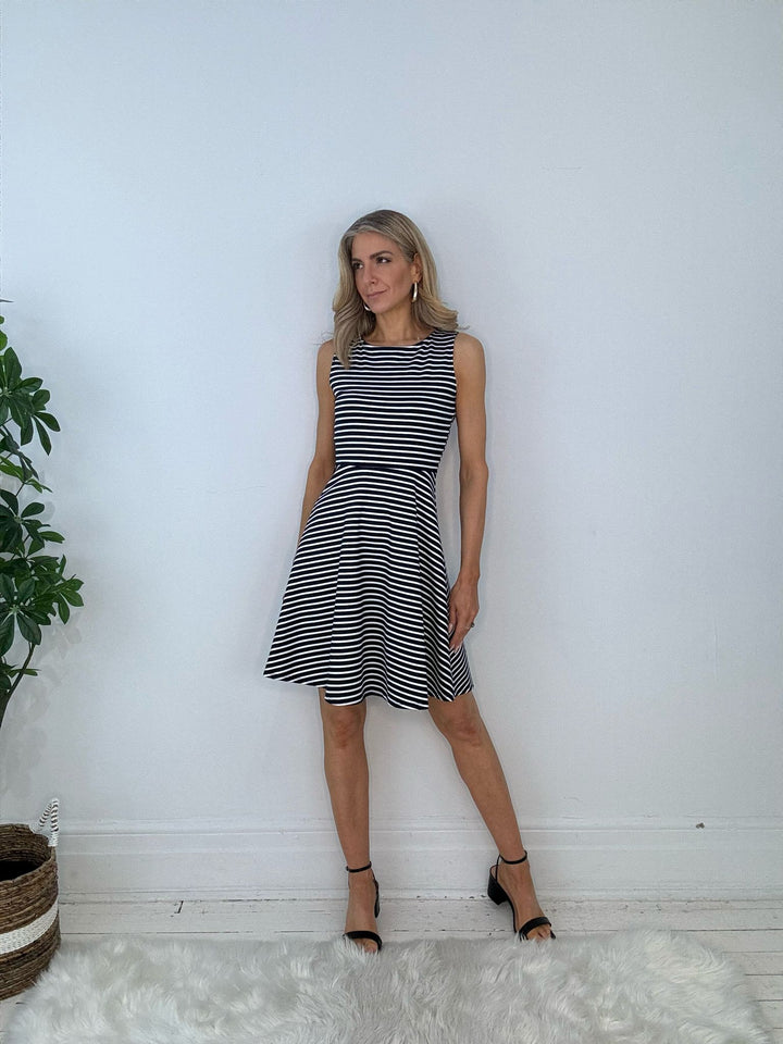 4240033 DRESS