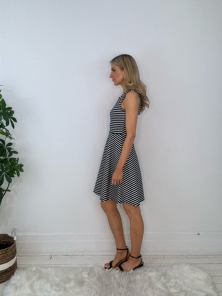 4240033 DRESS