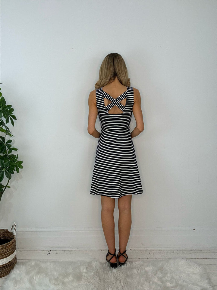 4240033 DRESS