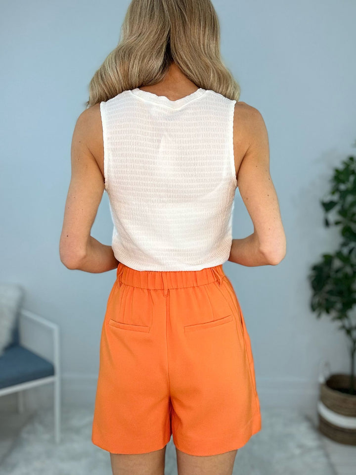 4240137 SHORTS