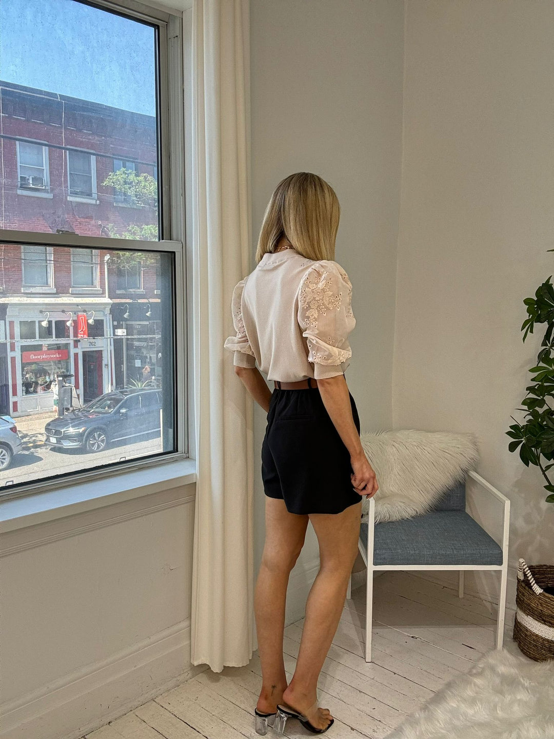 4240136 SHORTS