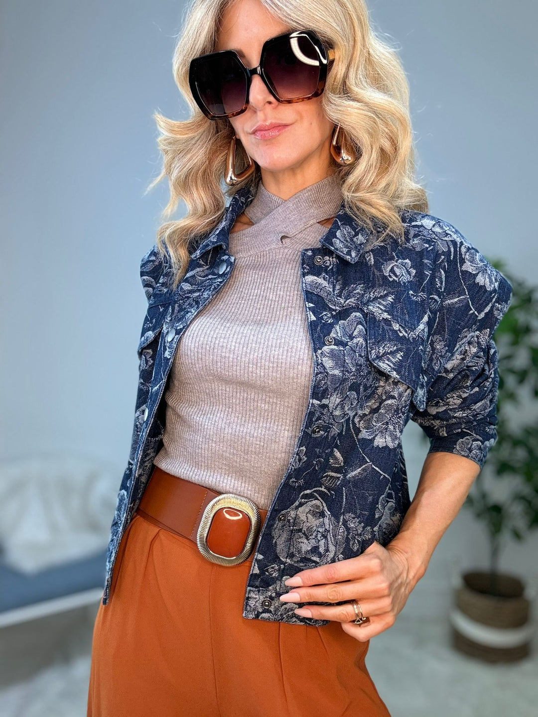 9240070 JACKET
