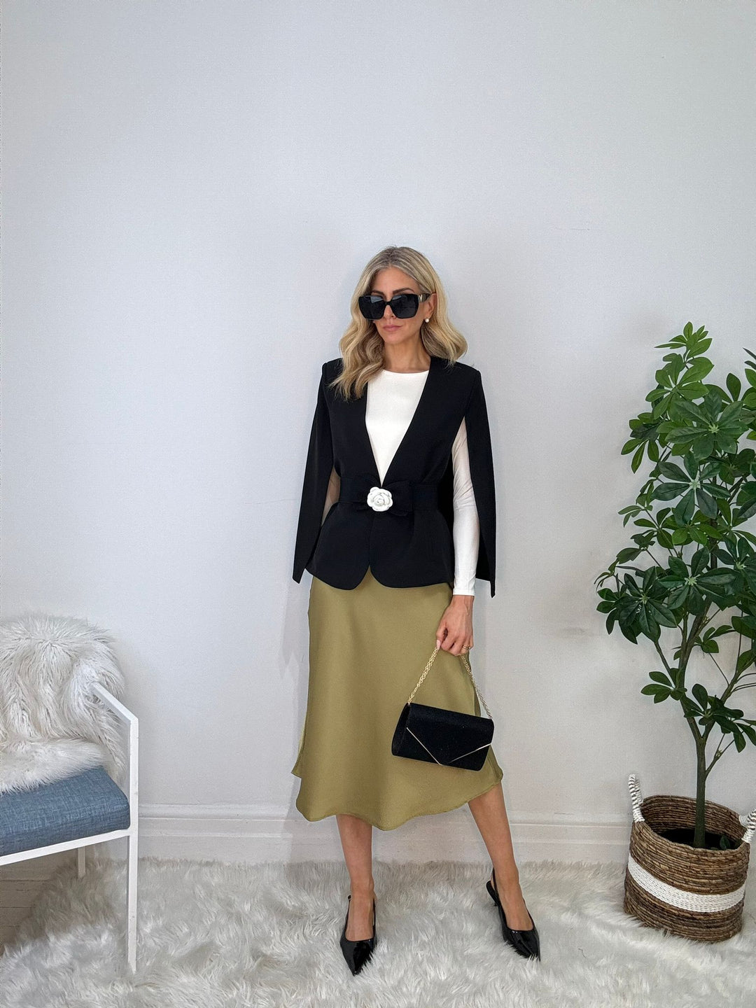 9240215 CAPE BLAZER
