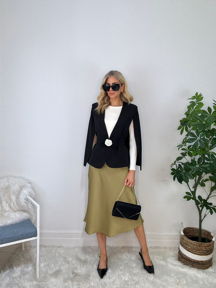 9240215 CAPE BLAZER