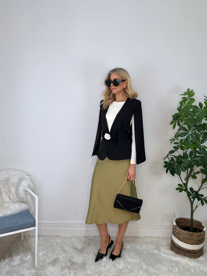 9240215 CAPE BLAZER