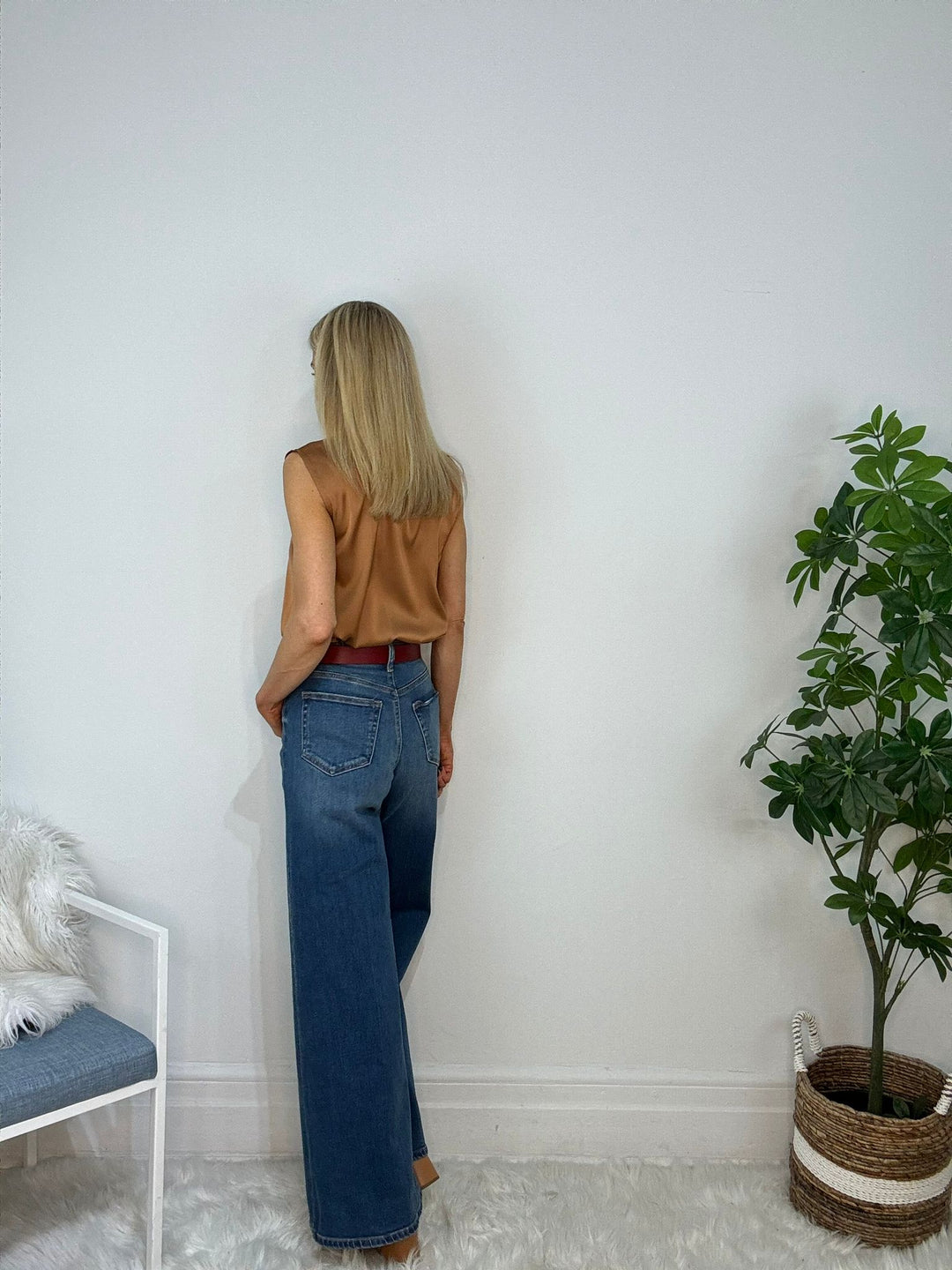 9240172 TOP