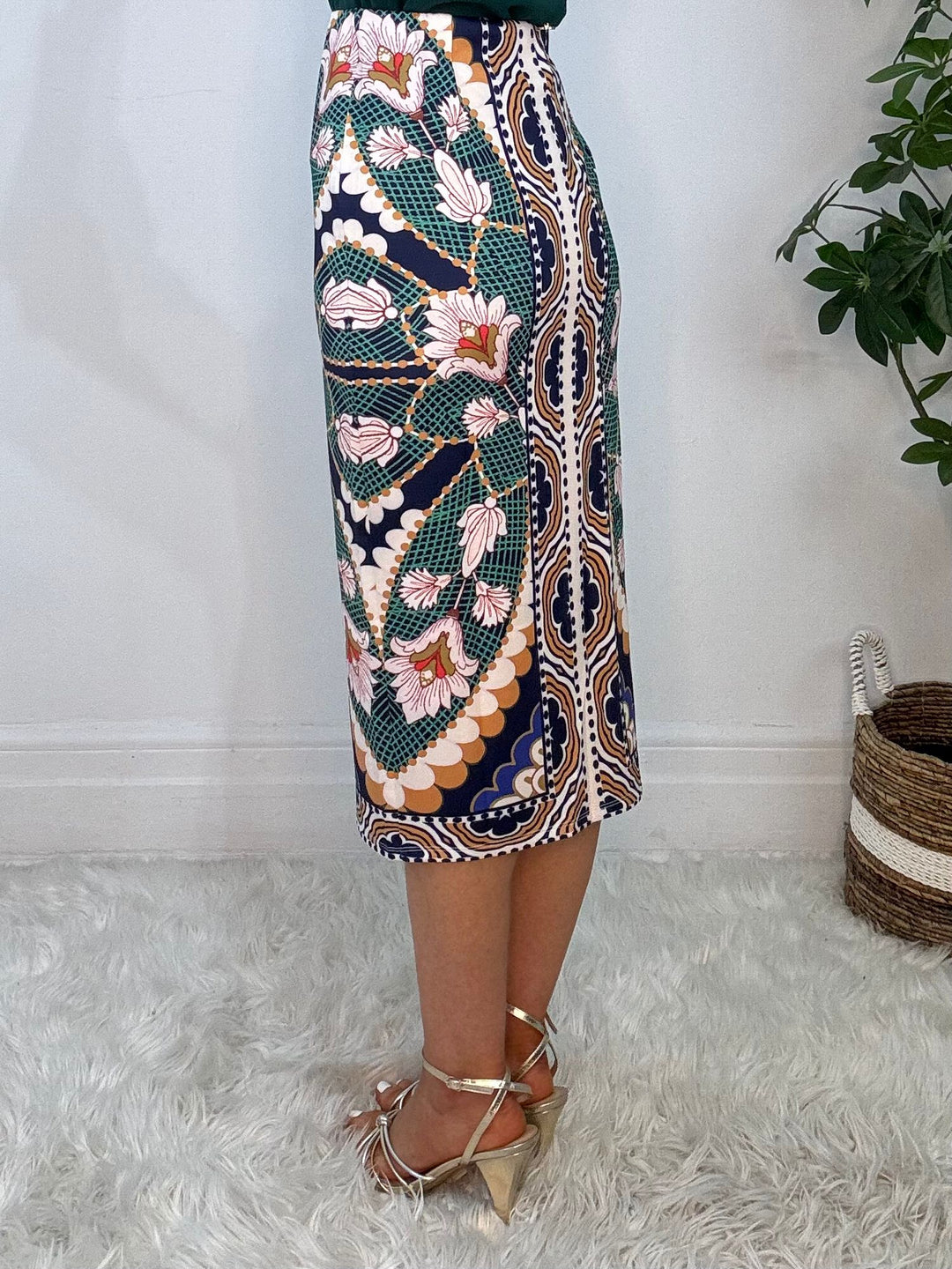 9240097 SKIRT