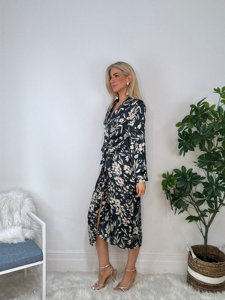 9240052 DRESS