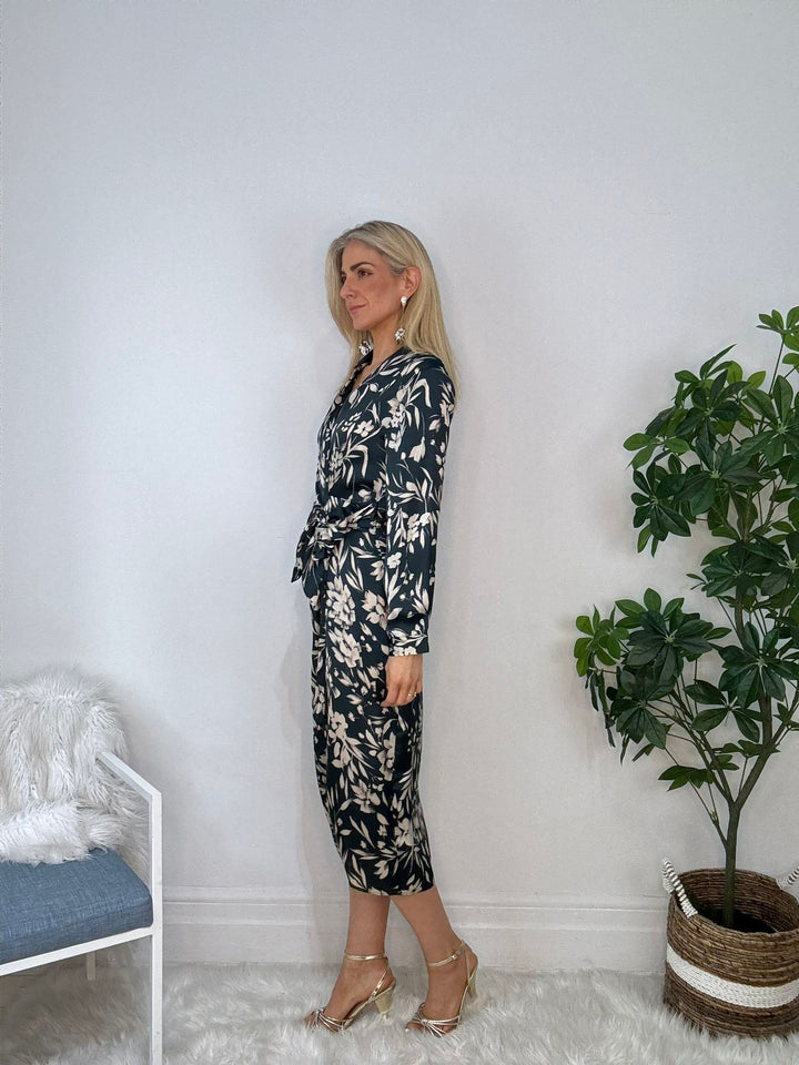 9240052 DRESS