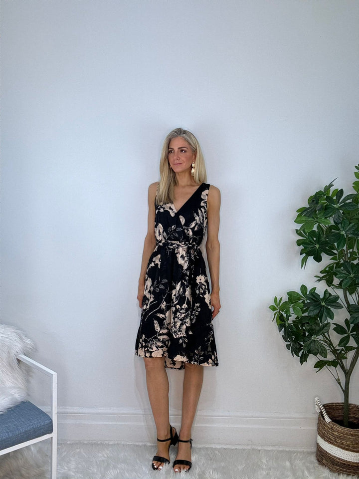 9240083 DRESS