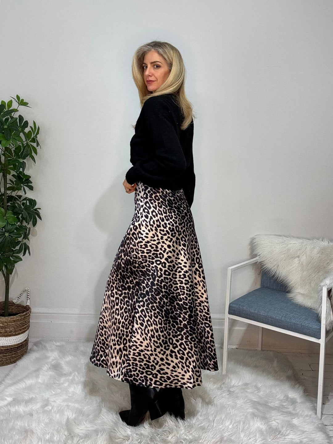 9240268 SKIRT