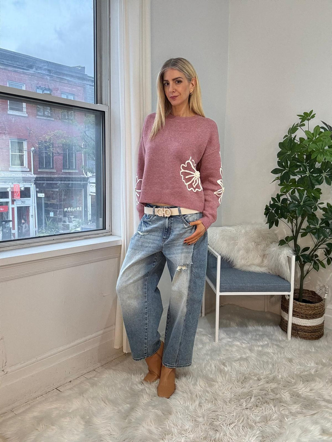 9240043 SWEATER
