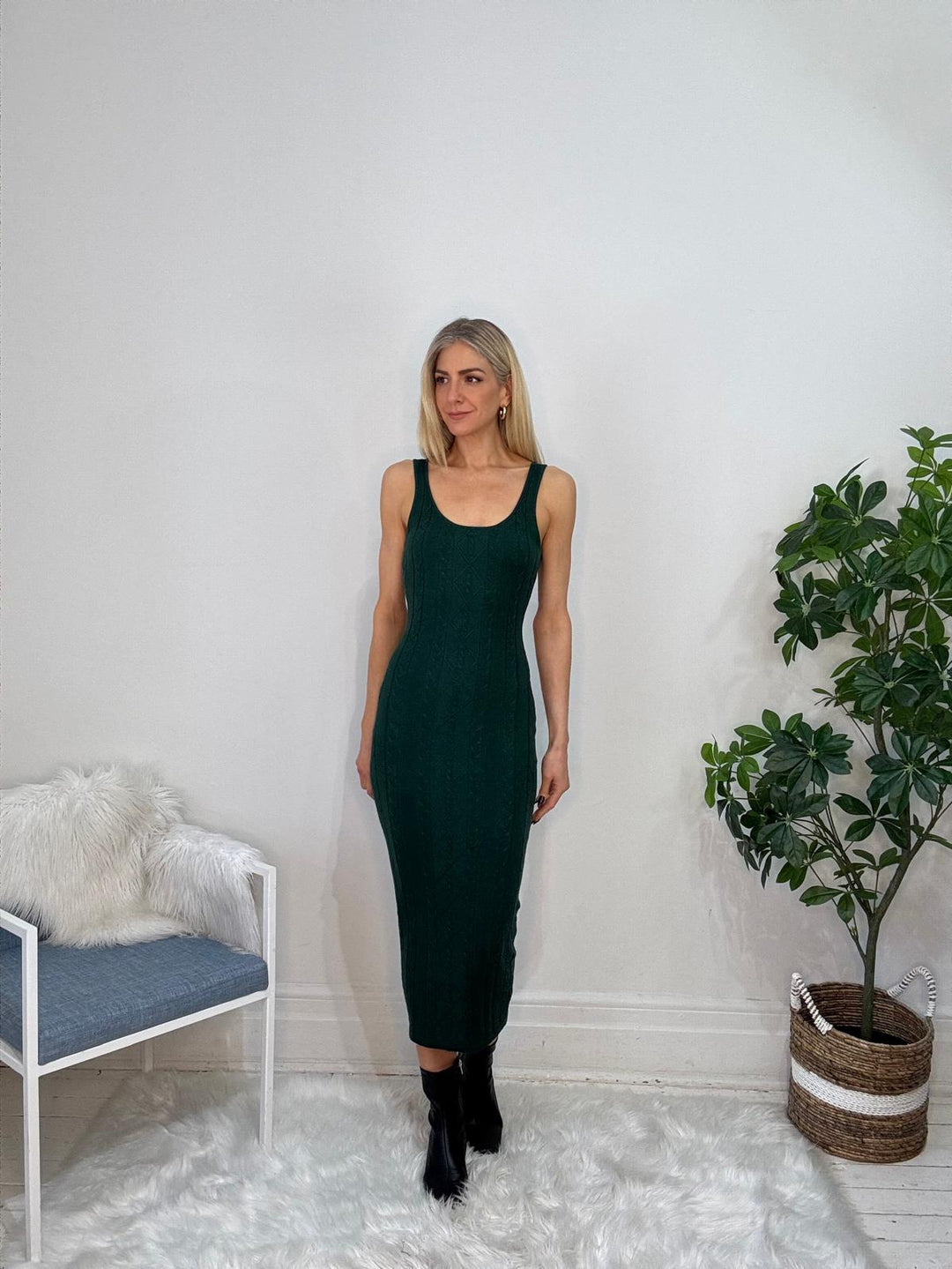 9240107 DRESS