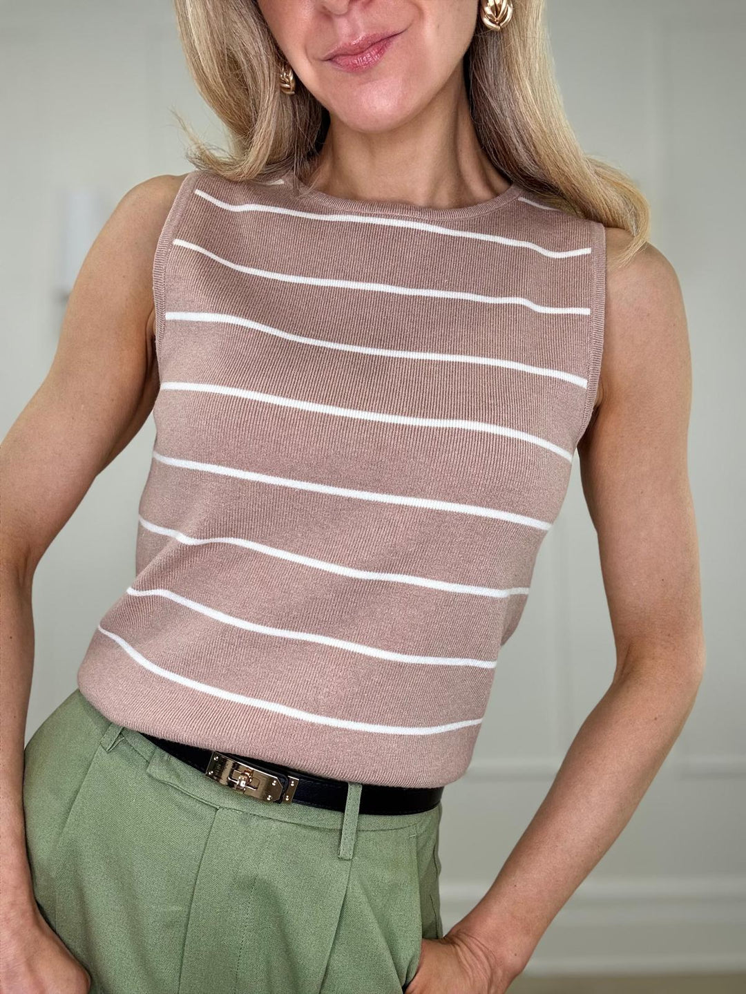 3250075 TOP