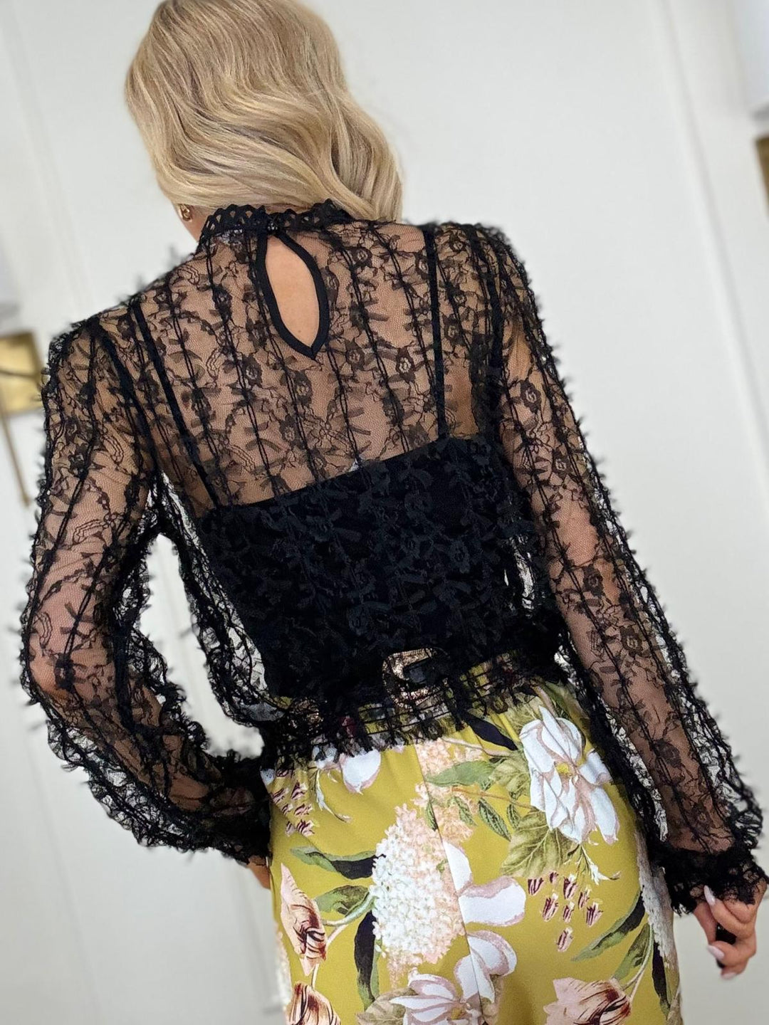 3250021 TOP